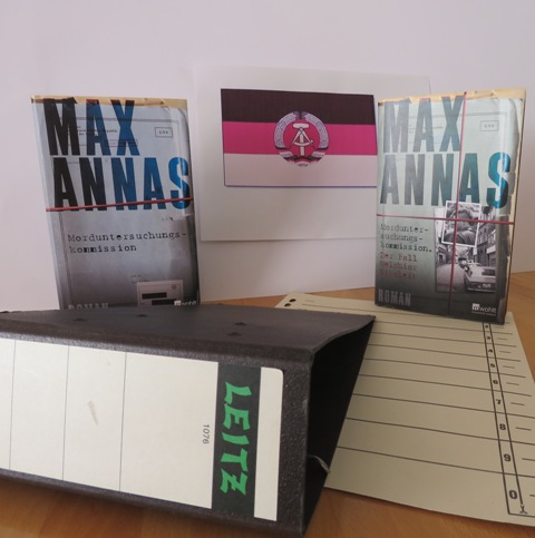 Annas, Max:  Morduntersuchungskommission Reihe – Rezension