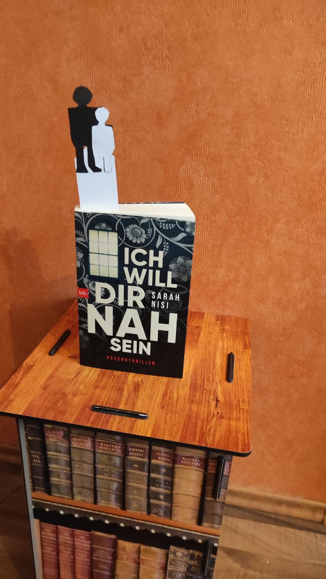 Nisi, Sarah: Ich will dir nah sein – Rezension