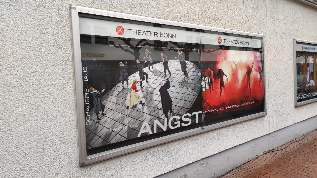 Theaterkritik: Angst – Theater Bonn. Inszenierung von Volker Lösch
