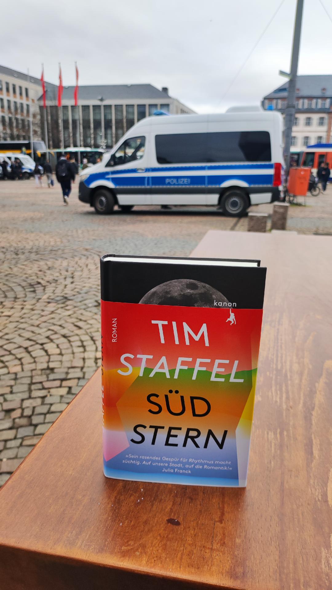 Staffel, Tim: Südstern – Ein Tempoflug durch Berlin zu einer Liebesgeschichte